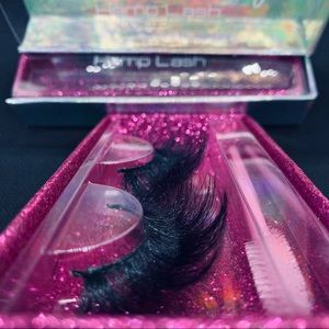 Baddie - Hemp Lashes